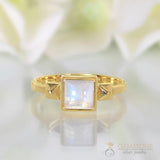 Moonstone Ring-Favor-G