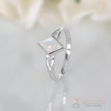 Moonstone Ring-Tilda-S