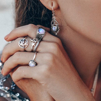 Moonstone Earring-Silent Passion - Gemstone Silver Jewelry