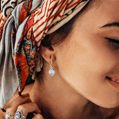 Moonstone Earring-Piece Of Heart - Gemstone Silver Jewelry