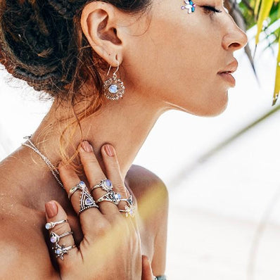 Moonstone Earring-Delphi - Gemstone Silver Jewelry