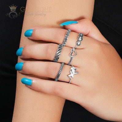 Silver Ring-Interlocked Lace