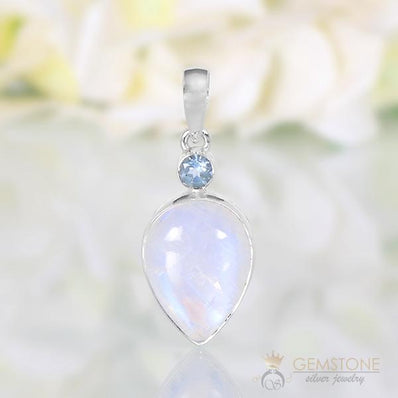 Moonstone Pendant-Moon Galore