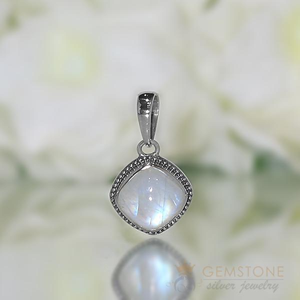 Moonstone Pendant-Ravishing Moon - Gemstone Silver Jewelry