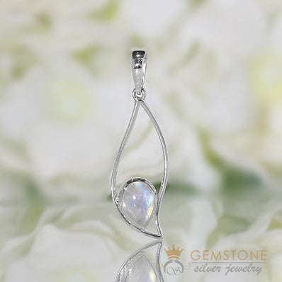 Moonstone Pendant-Esplendor - Gemstone Silver Jewelry