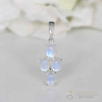 Moonstone Pendant- Nuage